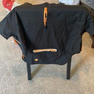 Black hooded dog raincoat, size XXL